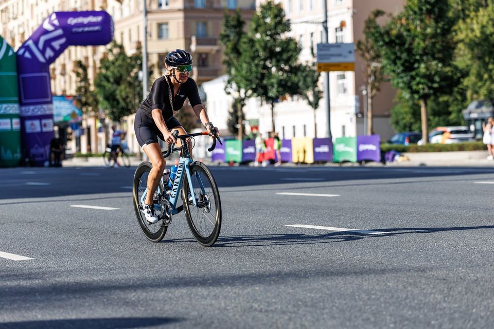 Фото 721bc2632c2340618b38bf74123a8a8b с события Cyclingrace Вечернее Садовое