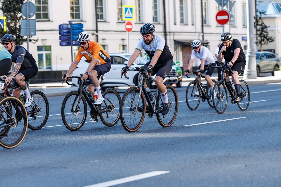 Фото 5b9a9b4d09e34f9aa1480cdf4a736b8f с события Cyclingrace Вечернее Садовое