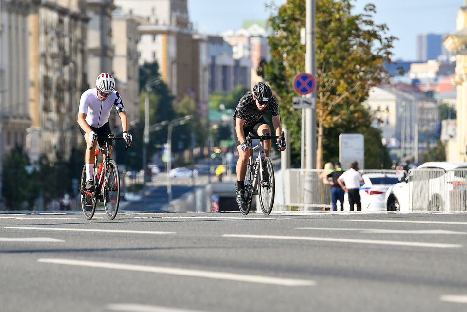 Фото 75fb72568f11463ea587fd4118346e84 с события Cyclingrace Вечернее Садовое