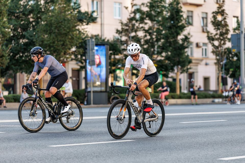 Фото d050ba7cf53b4d4dbb9e0c3361efad5f с события Cyclingrace Вечернее Садовое