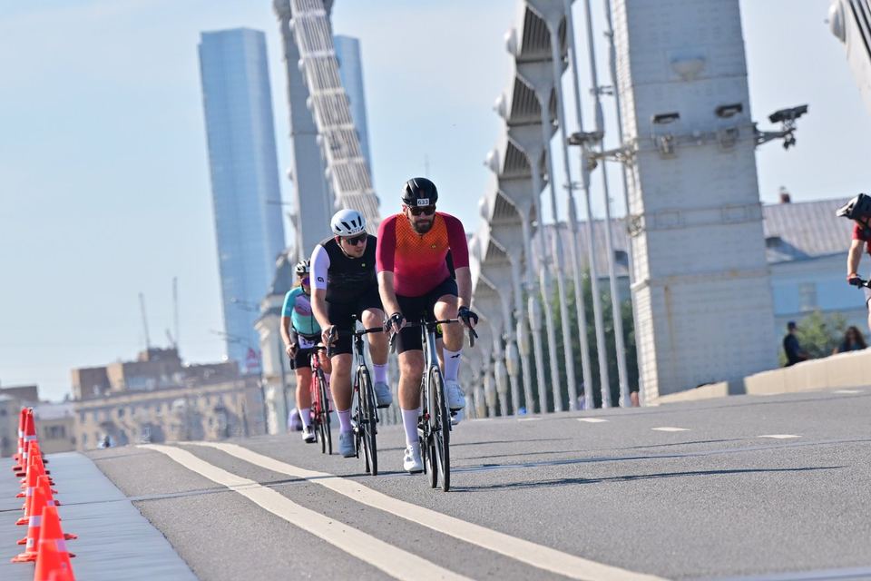 Фото 4efeb78b8f0c49b3bcae87171aac41d6 с события Cyclingrace Вечернее Садовое