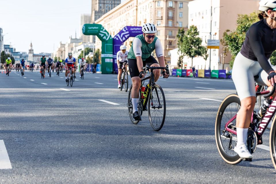 Фото 2f8054891a3e4e10952c8dc527afba54 с события Cyclingrace Вечернее Садовое
