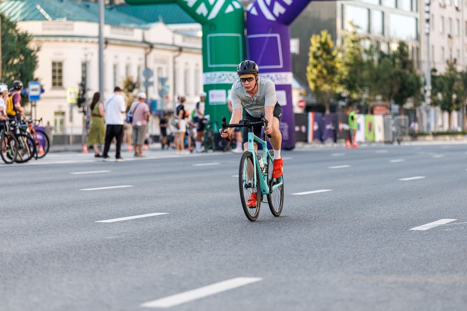 Фото 7d7d1cbea94144f3bd10b223d150406c с события Cyclingrace Вечернее Садовое