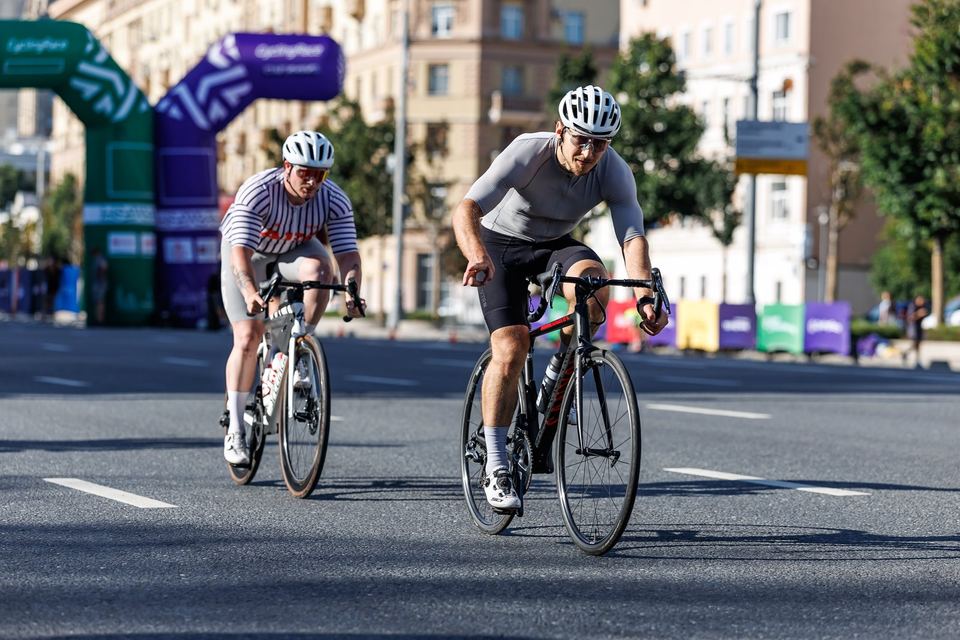 Фото cc96eb38013f47d3a2098132bd911b70 с события Cyclingrace Вечернее Садовое