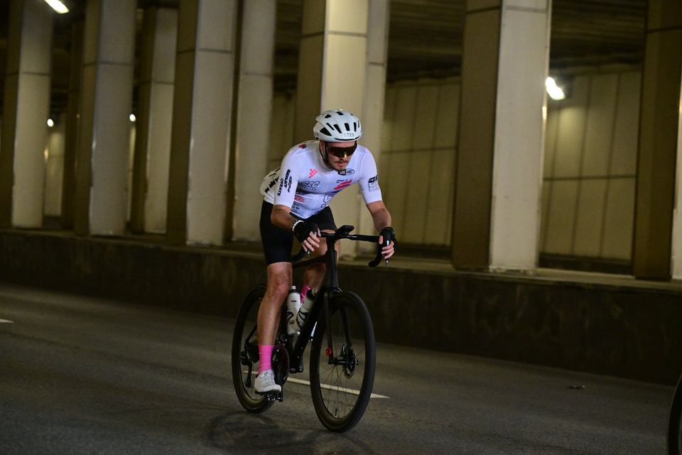 Фото b7d002ab64f34229868e0cd7ecfef819 с события Cyclingrace Вечернее Садовое