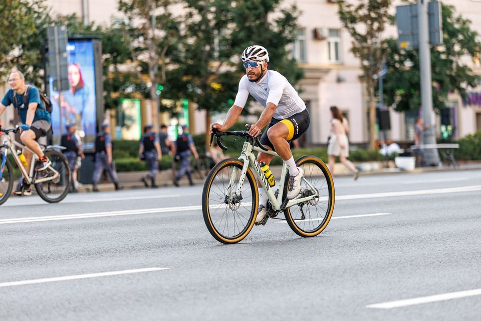 Фото b54bb3e0ec0949d6af98d0a8b648c729 с события Cyclingrace Вечернее Садовое