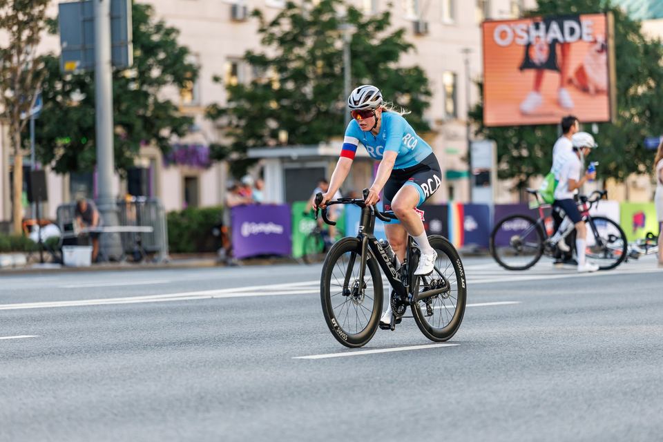 Фото 25a57c786f214499b1de1b347d30ce52 с события Cyclingrace Вечернее Садовое