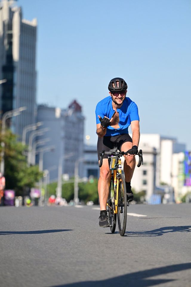 Фото c145ae24c8bf432cb585400e969acbb2 с события Cyclingrace Вечернее Садовое