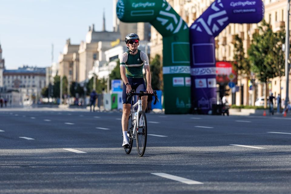 Фото fbe8b2f5f8f14ddb834bb0e3efad4448 с события Cyclingrace Вечернее Садовое