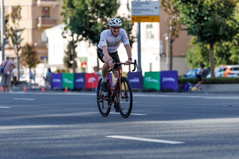 Фото 9b6dda5b4c594388be2486edd5316886 с события Cyclingrace Вечернее Садовое