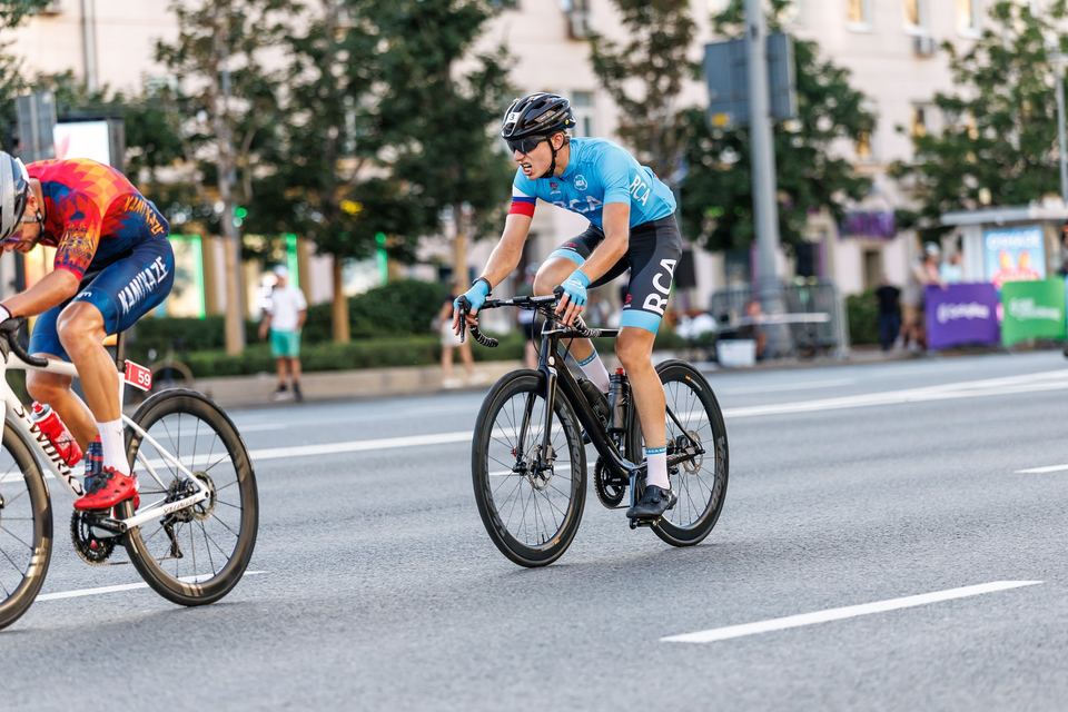 Фото 8eeb14838cc7484e8f3a75ccce46d3f9 с события Cyclingrace Вечернее Садовое
