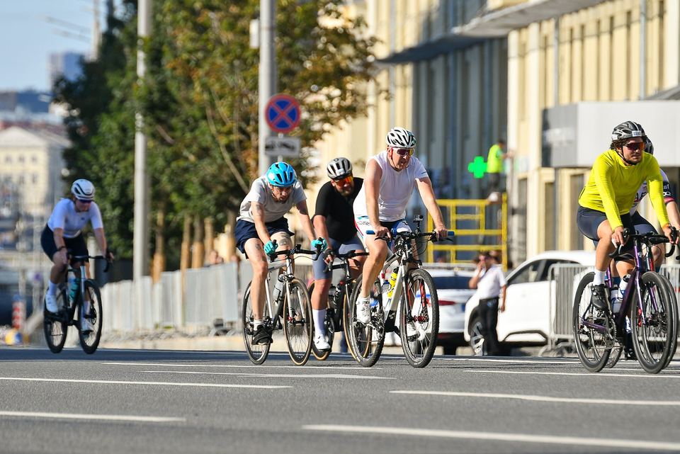 Фото 7ca20dccc261413dae749ec0b7bf7f72 с события Cyclingrace Вечернее Садовое