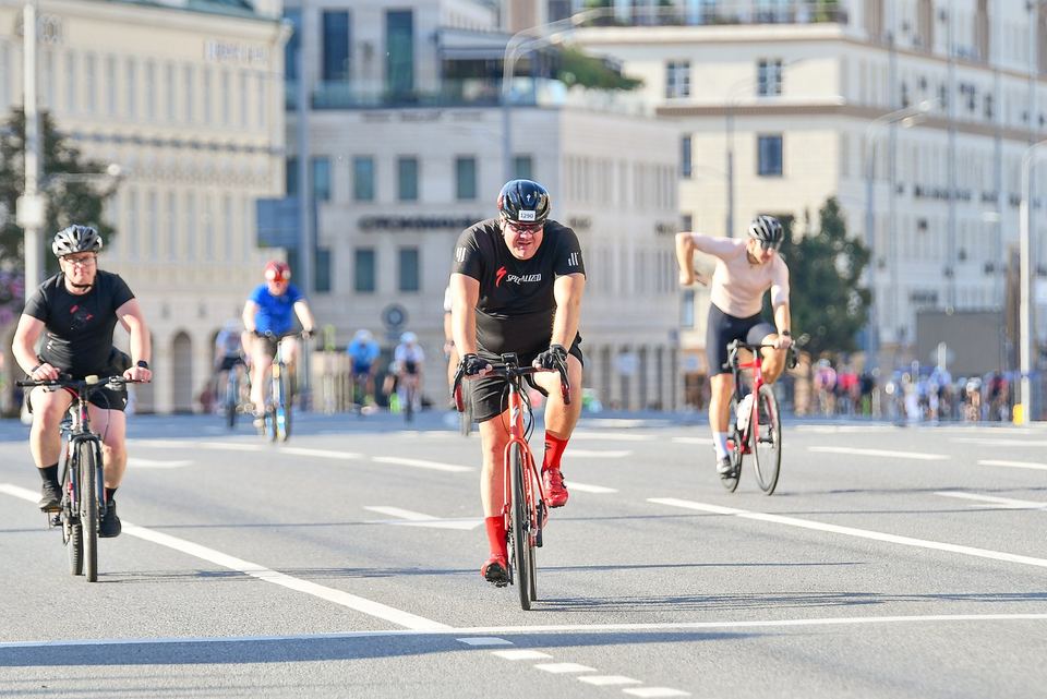 Фото 8781628bfd9a49debbc91dc8883763e8 с события Cyclingrace Вечернее Садовое
