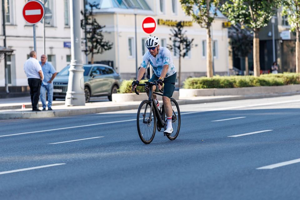 Фото a8406c3fc39f46bd94b4d7afef51548e с события Cyclingrace Вечернее Садовое