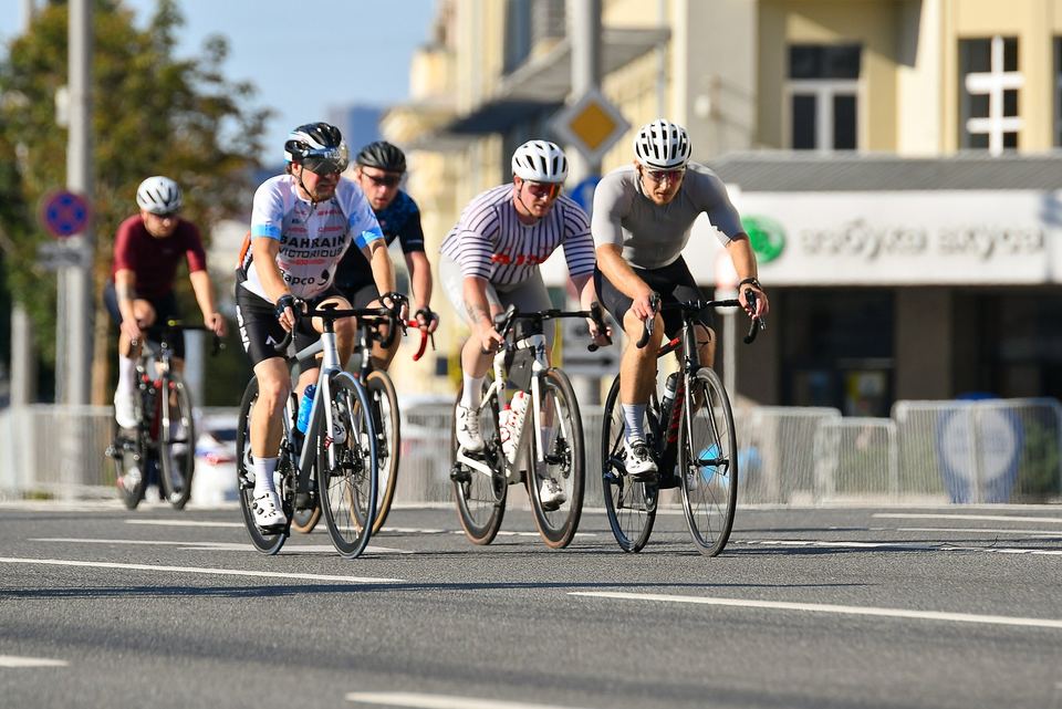 Фото 74e133294e534974ac5bcf3a44c97a32 с события Cyclingrace Вечернее Садовое
