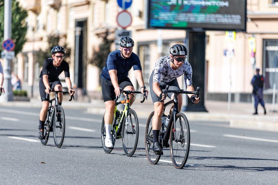 Фото d7957b18e27d4377a537b34c3e416141 с события Cyclingrace Вечернее Садовое