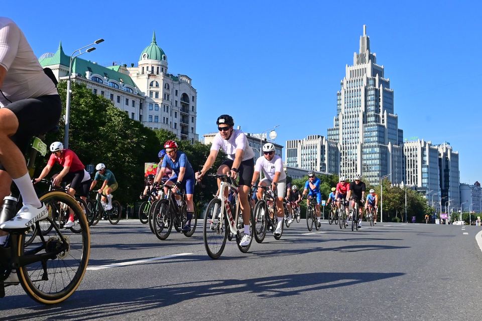 Фото 1f936b903dbb432288ce6ef0ae24c9e8 с события Cyclingrace Вечернее Садовое