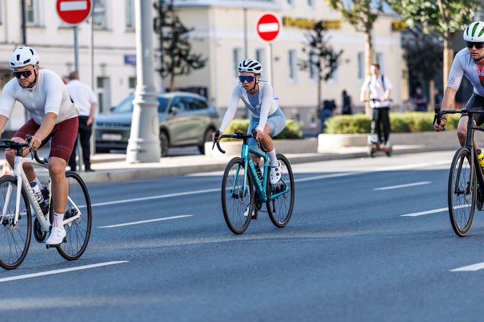 Фото c60a0e7675bd40018fc15d86343d6e1f с события Cyclingrace Вечернее Садовое