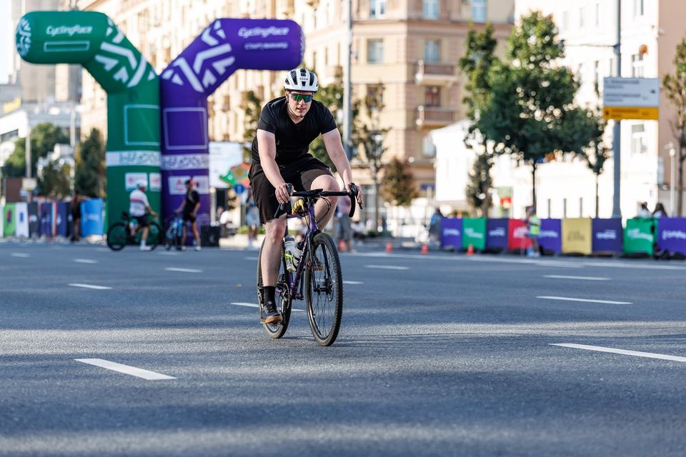 Фото 31ac92c35acf467fb7939e2361e7ce77 с события Cyclingrace Вечернее Садовое