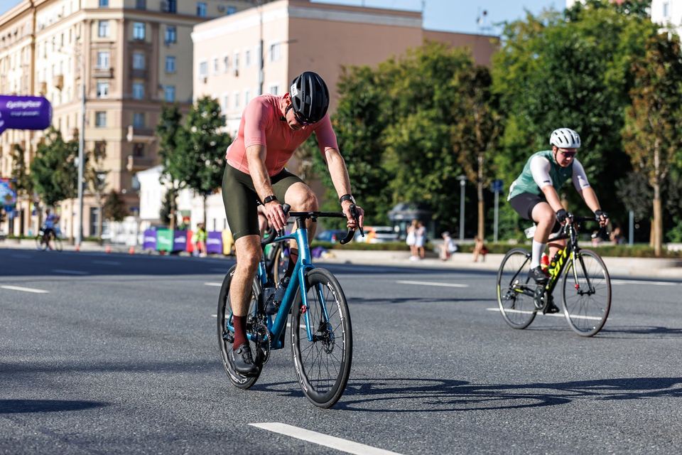 Фото 9b4e58a24d614f6cb3151ce3cff497d8 с события Cyclingrace Вечернее Садовое