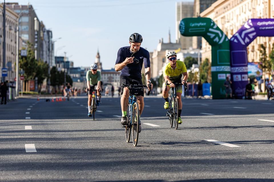 Фото c21a32aac80747d594d21eef0e83de6a с события Cyclingrace Вечернее Садовое