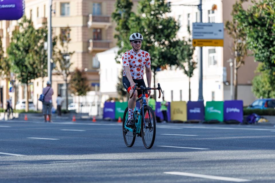 Фото e8570cbc141e493895b403e44894f777 с события Cyclingrace Вечернее Садовое