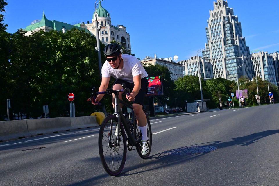 Фото c3005f3117be4d65bab3d2781fb46f0d с события Cyclingrace Вечернее Садовое