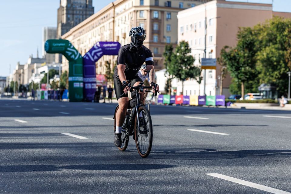 Фото 1d7d57a3e9e847b0bd728c9139c57c91 с события Cyclingrace Вечернее Садовое